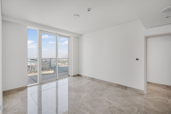 Best Price | High Floor | Palm & Downtown View, picture 6