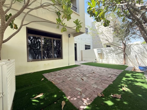 Motivated Seller | 3BR + Maid | Close To Pool, picture 1