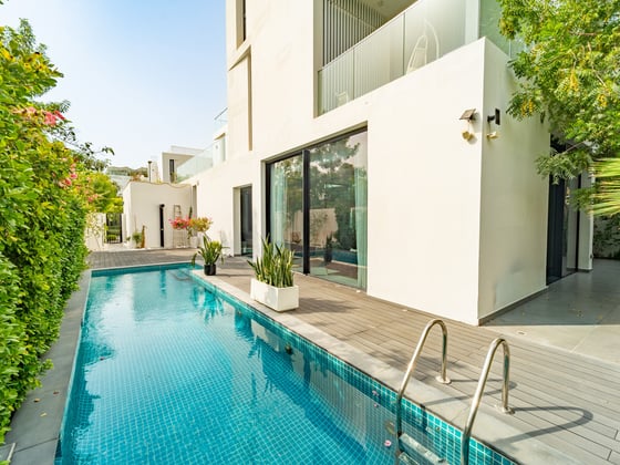 Exclusive Corner Villa | Unfurnished | View Today, picture 1