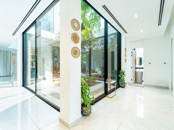 Private Pool | Ready To Move | View Today, picture 2