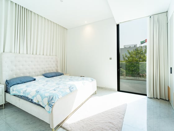 Private Pool | Ready To Move | View Today, picture 12