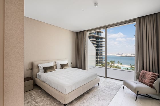 Luxury Furnished Beachfront Living | 3BR + Maid, picture 9