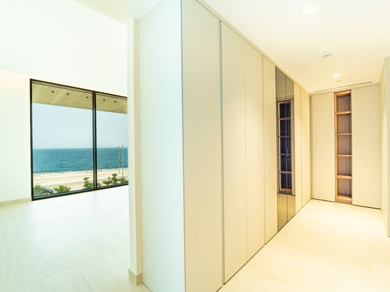 Vacant | Panoramic Sea Views | Spacious Layout, picture 8