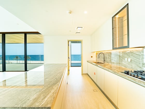 Vacant | Panoramic Sea Views | Spacious Layout, picture 7