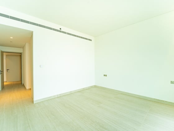Vacant | Panoramic Sea Views | Spacious Layout, picture 24