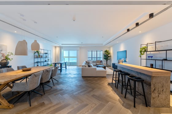 74th Floor Triple View | Elite Residence, picture 1