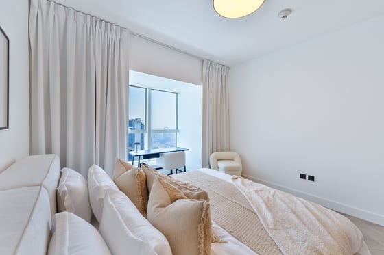 74th Floor Triple View | Elite Residence, picture 11