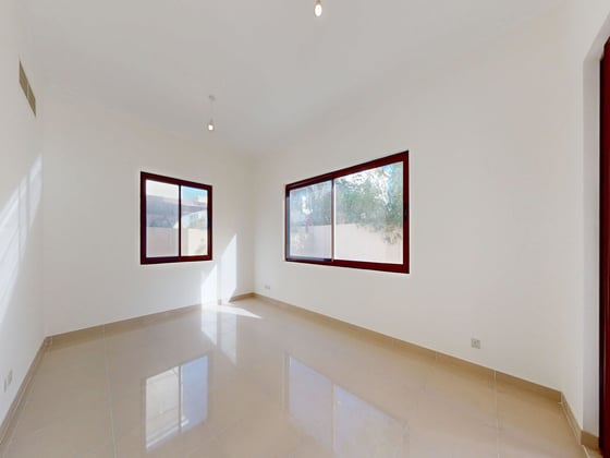 Vacant | Private Garden | View Today...., picture 2