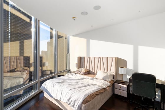 Spacious Unit | With Study | Burj Khalifa, picture 9