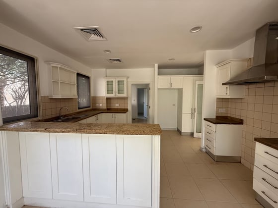 Spacious Garden | Greenbelt | Extended BUA, picture 3