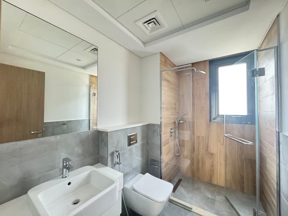 Internal Location | Vacant | Maids Room., picture 14