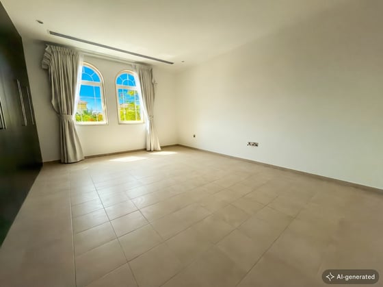 Extended | Internal | Vacant | Away From Cables, picture 9