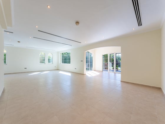 Extended | Internal | Vacant | Away From Cables, picture 6