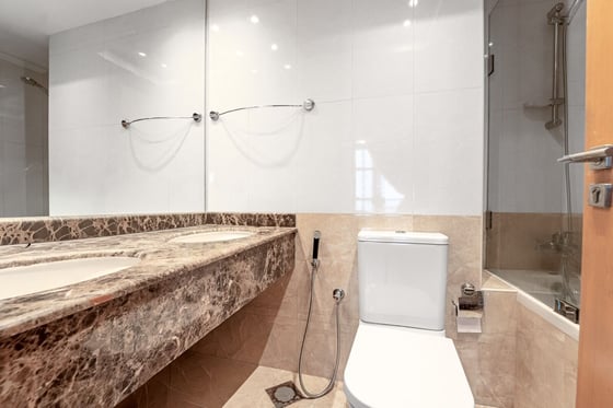 Spacious | Sea & JBR Views | Prime Location, picture 10