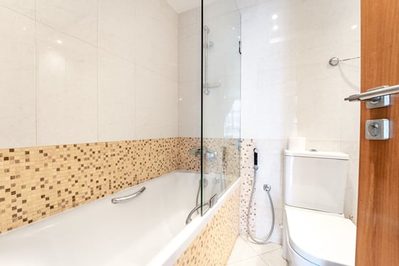 Spacious | Sea & JBR Views | Prime Location, picture 11