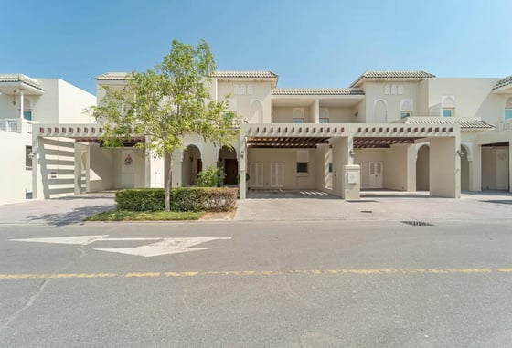 Corner Unit | Close To School & Metro | Quortaj, picture 1