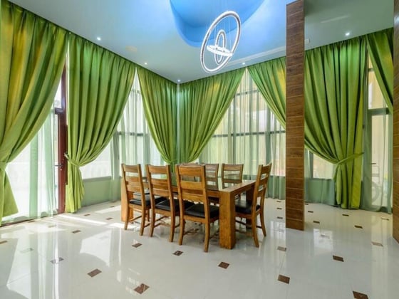 Stunning Villa with Lake Views and Elite Amenities, picture 18
