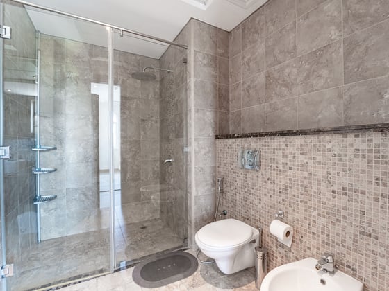 Fully Upgraded | Private Pool | Prime Location, picture 21