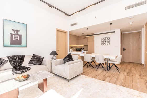 Exclusive Fully Furnished | Pool View | VOT, picture 1