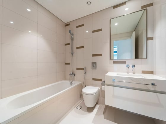 Great Deal | 5 Star Amenities| Palm & Marina views, picture 14
