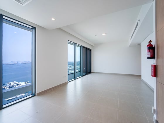 High-Floor Living | Marina & Yacht Views, picture 2