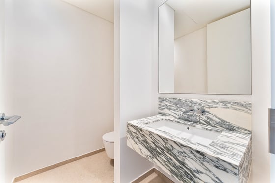 Ultra Luxury | Burj Khalifa View | Accepting Offer, picture 15