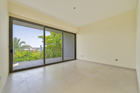VACANT | WELL MAINTAINED | PRIME LOCATION, picture 13