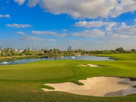 Exclusive | Best Deal | Massive Plot Lake View, picture 1