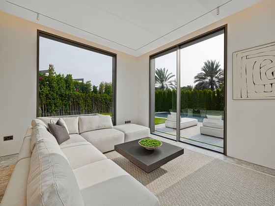 5 Beds Furnished | Extended Plot | Modern Villa, picture 13