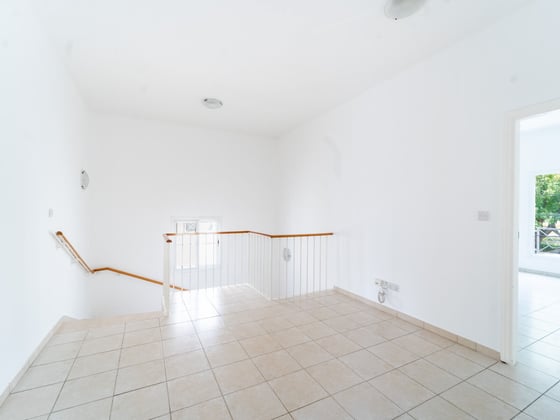 Spacious | Unfurnished  | Established Community, picture 12