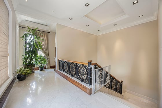 Exquisite 6-Bedroom Villa | Golf Course View, picture 20