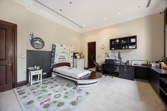 Exquisite 6-Bedroom Villa | Golf Course View, picture 28