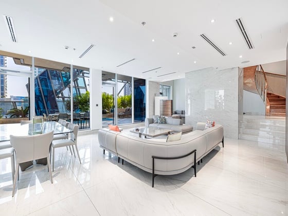 Upgraded | Luxury Waterfront | Private Pool, picture 1