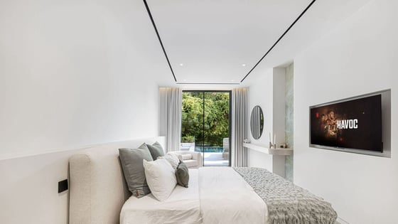 Timeless Garden hall Retreat I Jumeirah Islands, picture 14