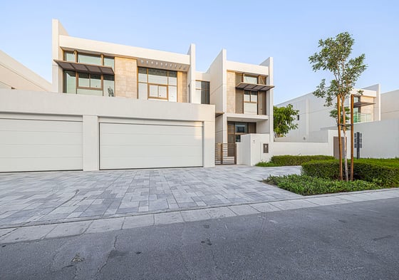 Modern Layout | Brand New | Private Pool, picture 1
