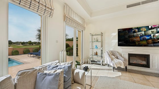 Exclusive | Golf & Lake View | Prime Location, picture 5