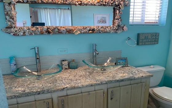 Beachfront Home, Morrisville. - MLS 68004, picture 9