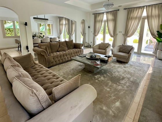 Exclusive | 5 Beds + Basement | Serene Golf View, picture 3