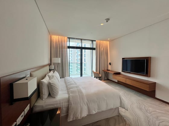 Biggest Layout| Vacant Soon | Emirates Hills, picture 5