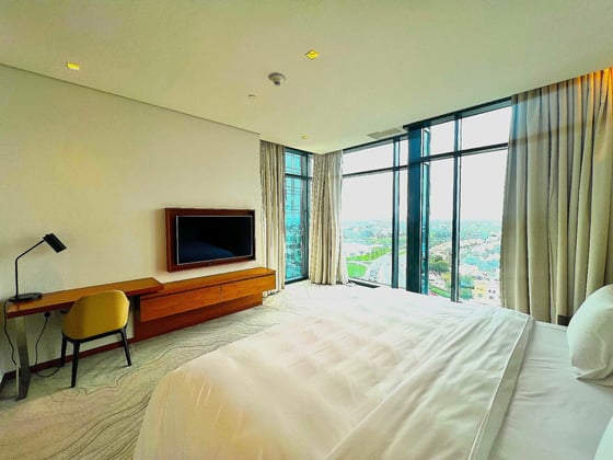 Biggest Layout| Vacant Soon | Emirates Hills, picture 11