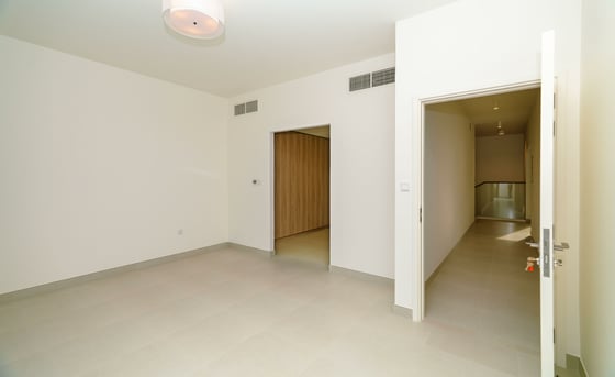 Vacant | Maids Room | Brand New | Family Community, picture 15