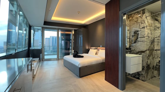 Ultra-Luxury Renovation | Designer Interiors, picture 9