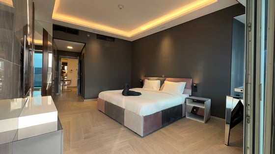 Ultra-Luxury Renovation | Designer Interiors, picture 14