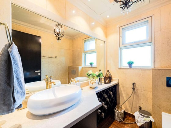 Available Now | Fully Furnished | Upgraded, picture 29