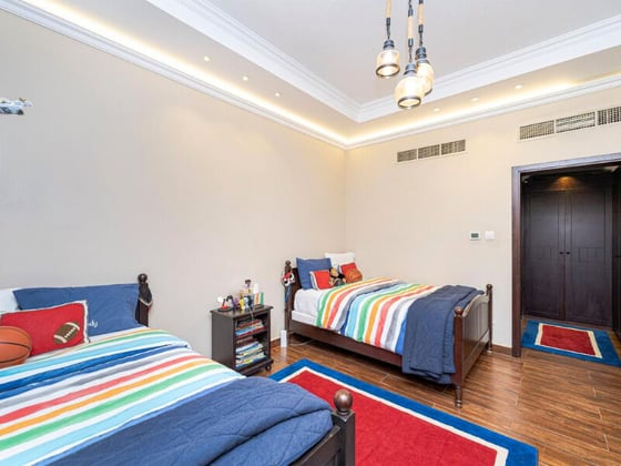 Available Now | Fully Furnished | Upgraded, picture 19