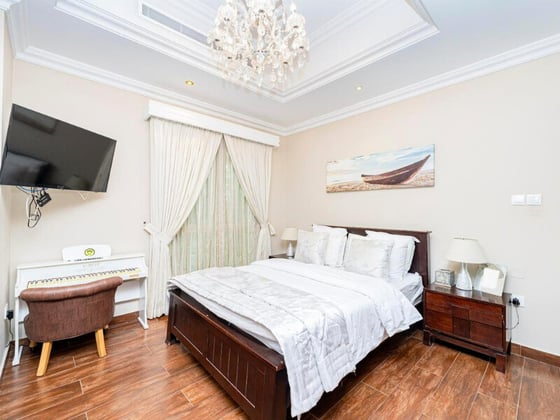 Available Now | Fully Furnished | Upgraded, picture 20