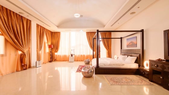 7BR Lake-Facing Villa | Elevator | Pool | Cinema, picture 11
