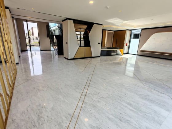 Golf Course |   6 Bedrooms  |   30% PHPP, picture 8