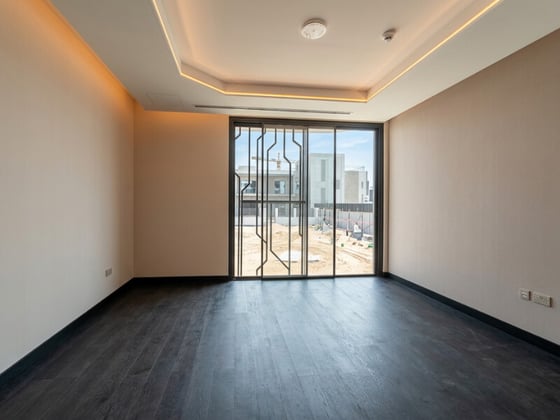 Golf Course |   6 Bedrooms  |   30% PHPP, picture 3
