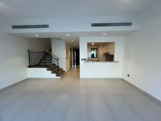 Brand New | Keys in Hand | Fitted Kitchen, picture 1